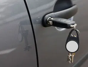 Golden Locksmith Services Fort Lauderdale, FL 954-364-3658 Golden Locksmith Services Fort Lauderdale, FL 954-364-3658 - 21-Unlock-Car